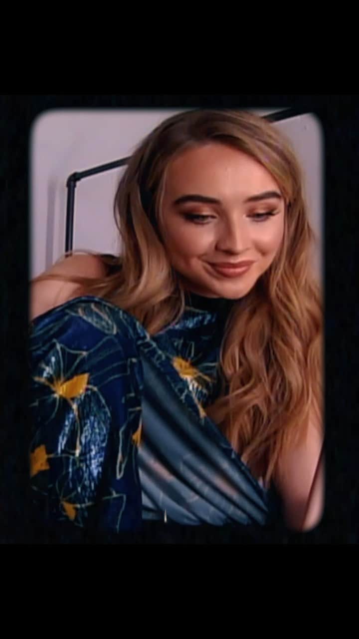 サブリナ・カーペンターのインスタグラム：「#singularact2 wouldn’t have been possible without @leland 🖤🖤🖤」
