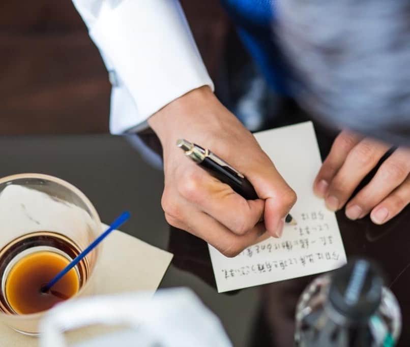 17人をフォロー中 【結婚式場】ラヴィマーナ神戸ウエディングのグルメインスタ