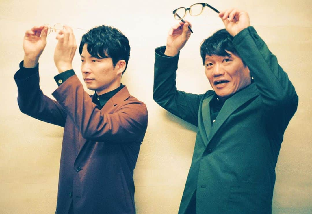 星野源さんのインスタグラム写真 - (星野源Instagram)「#忍法メガネ残し」9月5日 20時47分 - iamgenhoshino