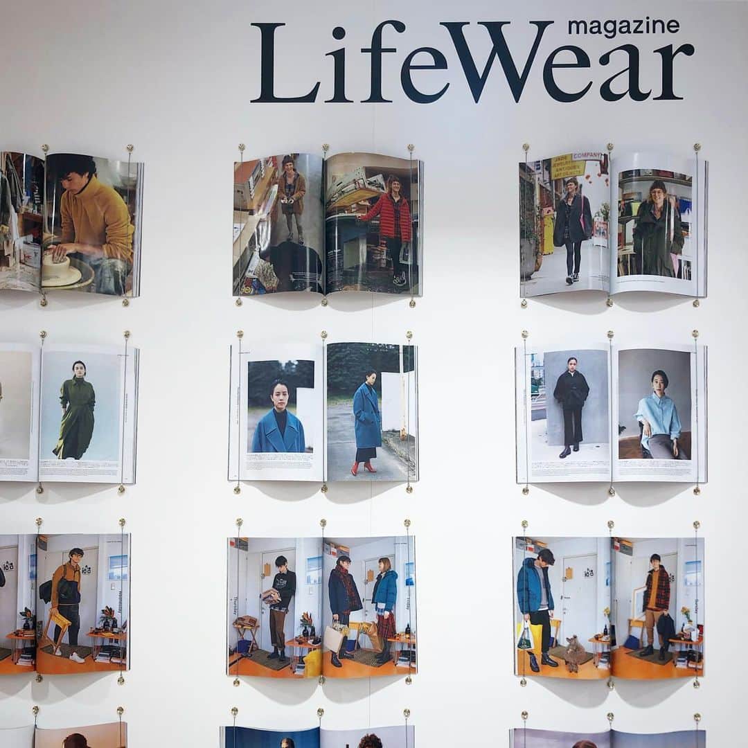 のインスタグラム：「#UNIQLO 2019 FALL/WINTER #LIFEWEAR PREVIEW EVENTにおじゃましてきました🙋‍♀️🛍 . 相変わらず安くて使えておしゃれなアイテム揃い🙏パーカーとかウルトラライトダウンには毎年秋冬ほんとにお世話になってます🙇‍♂️❤️ . 今日もたくさんおしゃれなゲストがきててさすが#ユニクロ だなぁって思いました🌹銀座店は12階まであって品揃えも豊富で最高です🔥 . #LifeWearmagazine #銀座 #ginza」
