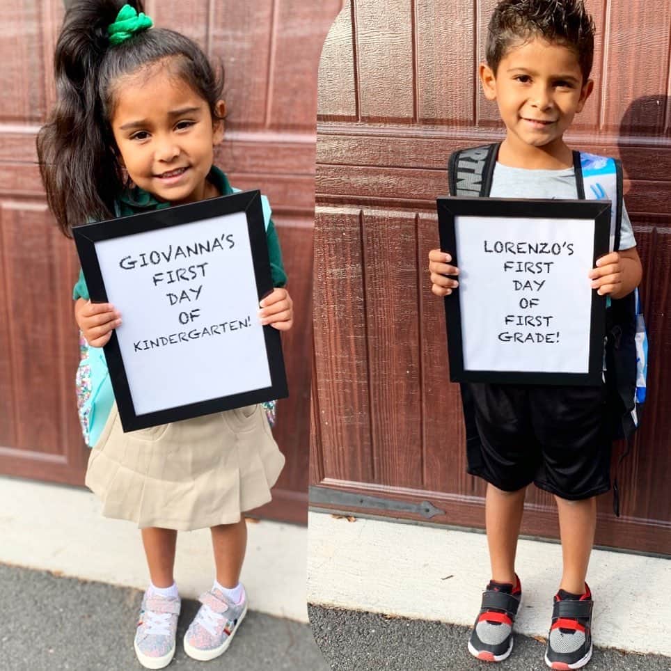 ニコール・ ポリッツィのインスタグラム：「& just like that my offspring are spreading their wings 🙏🏽🔥so proud of my babies! Mommy is crying ( & cheering I’m free till 3) 💃🏽💃🏽」