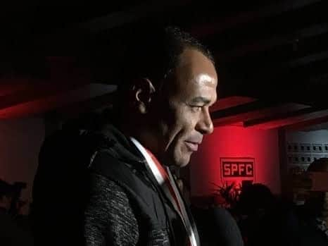 São Paulo FCさんのインスタグラム写真 - (São Paulo FCInstagram)「Muita força, @cafu2. Nossas condolências e solidariedade ao ídolo são-paulino, familiares e amigos.」9月5日 21時31分 - saopaulofc