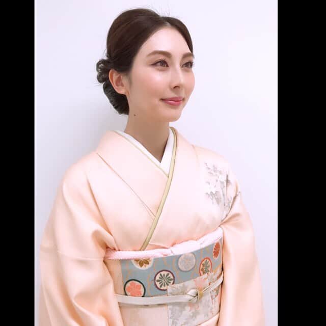 大塚まゆりさんのインスタグラム写真 - (大塚まゆりInstagram)「着物👘 #model #着物 #訪問着 #着物ヘア #着物ヘアアレンジ #着物ヘアセット #着物髪飾り」9月5日 21時39分 - mayubaro