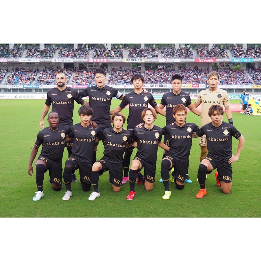 小池純輝さんのインスタグラム写真 - (小池純輝Instagram)「. 🆚V•ファーレン長崎 #jleague #jリーグ #j2 #東京ヴェルディ #tokyoverdy #verdy #verdyfamily #soccer #football⚽ #football #footballplayer #サッカー #フットボール #小池純輝 #19 #⚽️ #東京 #tokyo #vファーレン長崎」9月5日 21時39分 - junki_koike