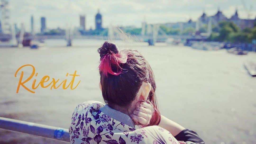 のインスタグラム：「New video “Riexit” out on @youtube #riefu #documentary #video #music #japanese  #singersongwriter #uk #unrelatedtobrexit」