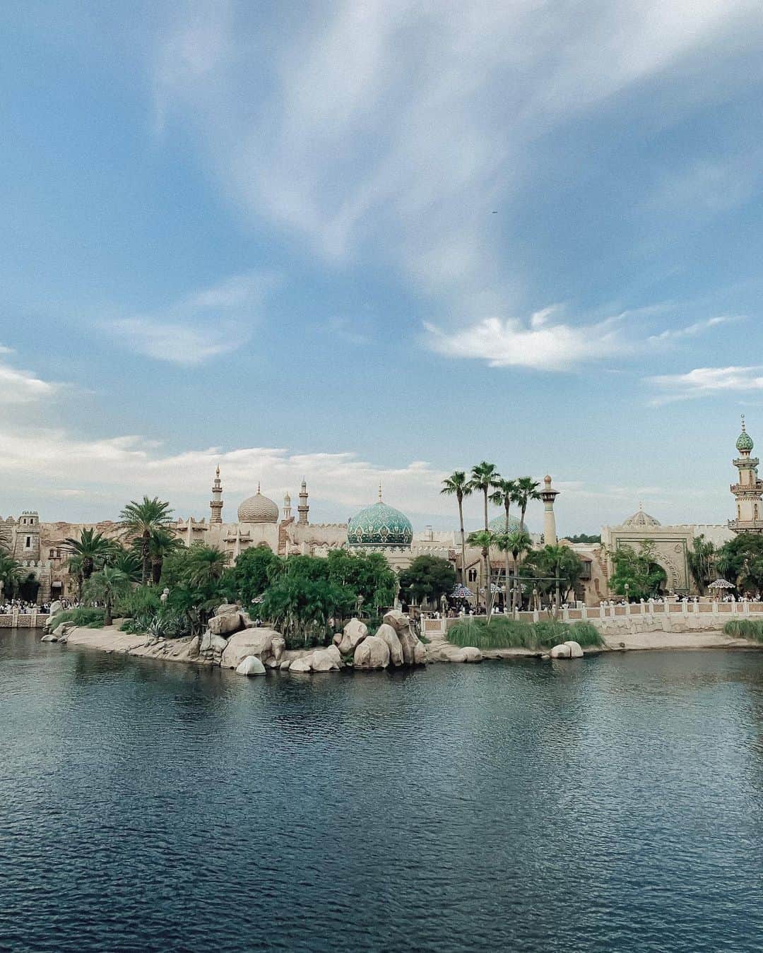 のインスタグラム：「🕌🌴🌴🌴」