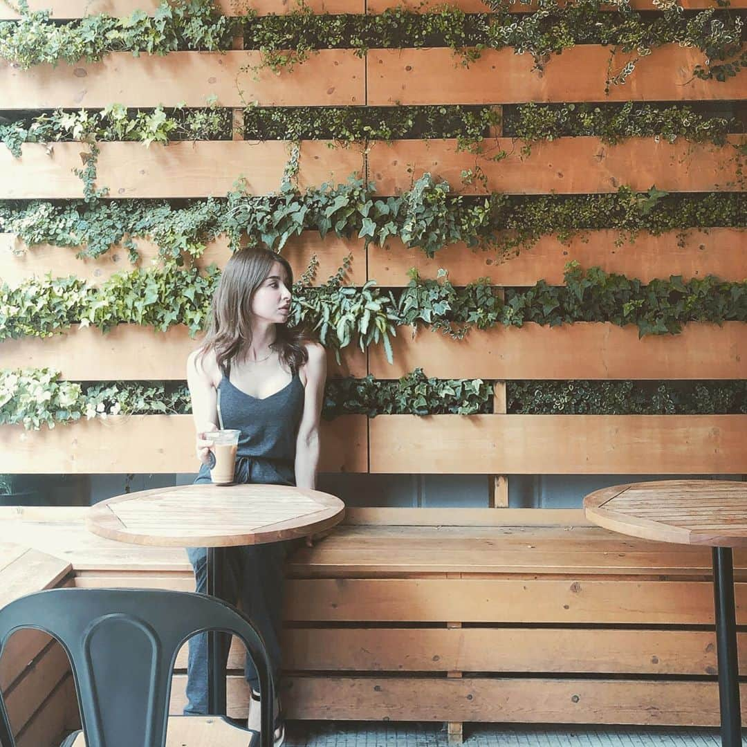 Emiさんのインスタグラム写真 - (EmiInstagram)「Off❤️ #cafe #coffee #september #friends #ebisu」9月5日 16時53分 - emi_yoga