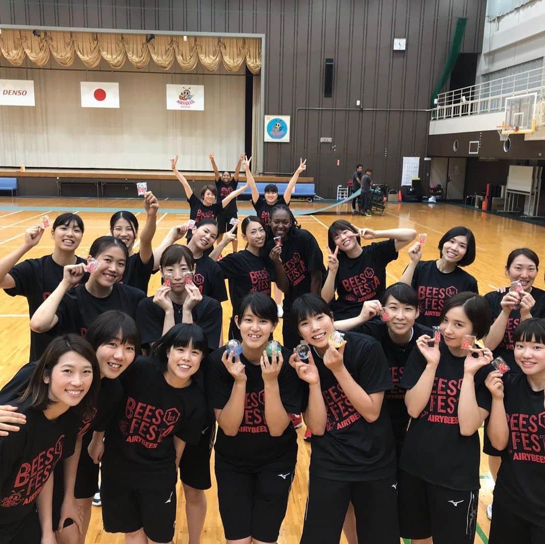 中川千世のインスタグラム：「. ちょっと日がたちましたが、 ビーズフェスタたくさんの 方に来ていただいて、 ありがとうございました！ 楽しかったです☺️💓」