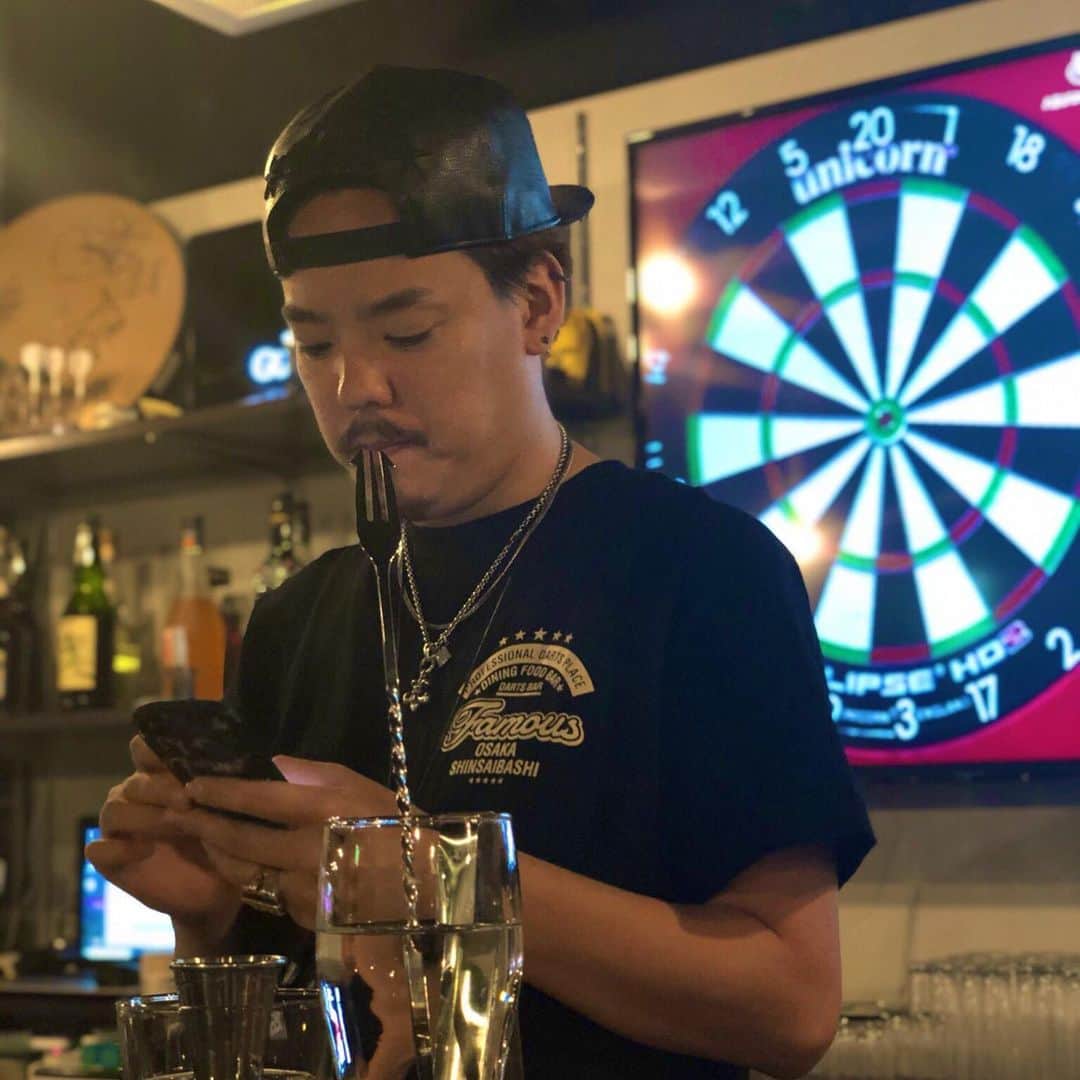 のインスタグラム：「今日も #Famous」