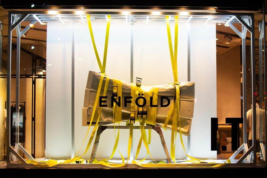 ENFÖLDさんのインスタグラム写真 - (ENFÖLDInstagram)「. . ENFÖLD POP-UP STORE IN HONG KONG  DATE：WED. SEPTEMBER 4, 2019 – SUN. OCTOBER 20, 2019  PLACE：I.T HYSAN ONE（FLAGSHIP STORE GF）  ADDRESS：1 HYSAN AVENUE, CAUSEWAY BAY, HONG KONG  OPEN：SUN. – THU.：11AM - 10PM / FRI. – SAT. ：11AM - 10:30PM . #enfold_official #enfold #enföld #ithk @ithk」9月5日 18時40分 - enfold_official