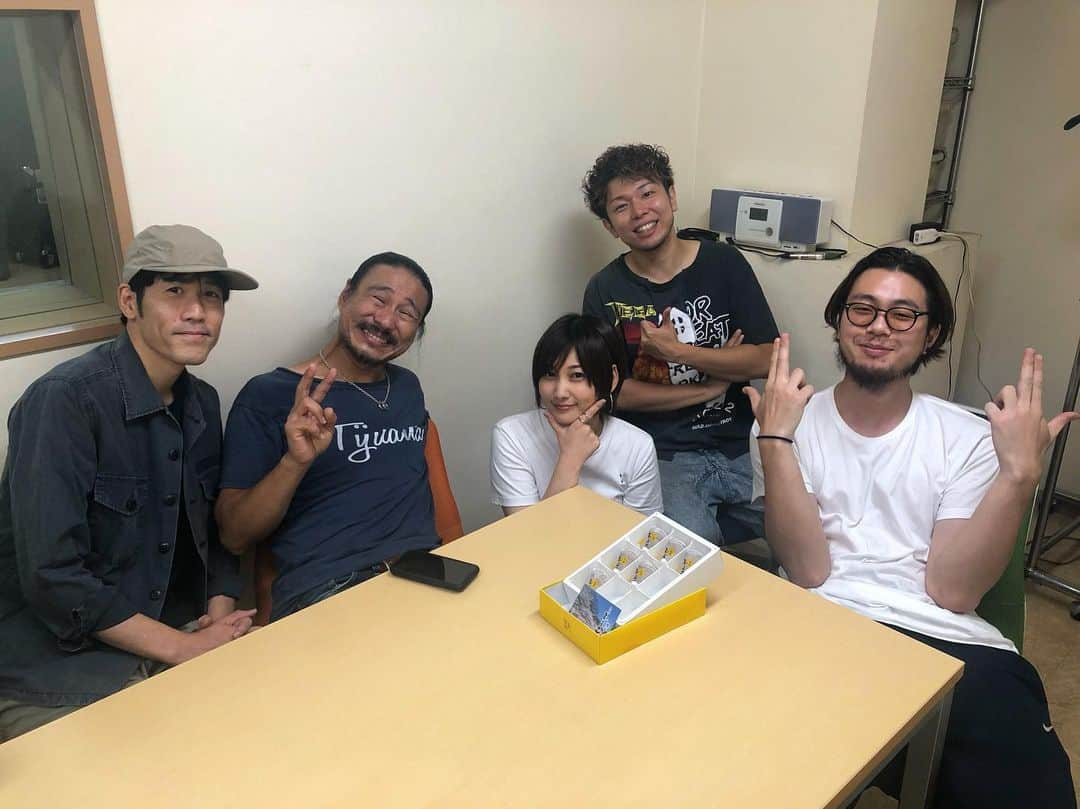 佐藤千亜妃さんのインスタグラム写真 - (佐藤千亜妃Instagram)「みんな笑顔😄9/14 BAYCAMPのゲネでした🙋‍♀️✨ 今回は踊Foot Works/1inamillionからSunBalkan @enshkim がベースを弾いてくれます！！⚡️ お楽しみに😎🔥 夜、待ってるぜ🌃」9月5日 19時58分 - chiaki_sato0920