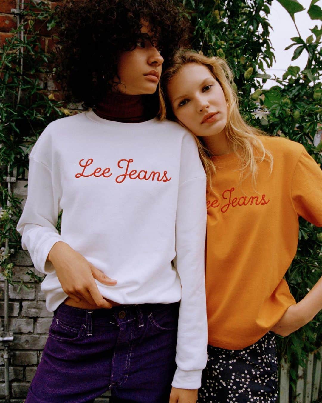 Urban Outfittersさんのインスタグラム写真 - (Urban OutfittersInstagram)「Two of a kind from our exclusive @leejeans collection. #UOonYou #UOExclusives」9月6日 6時13分 - urbanoutfitters