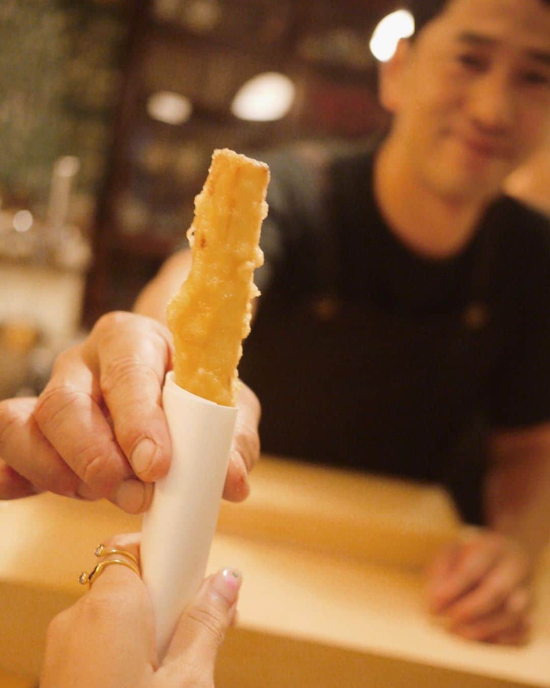 Risako Yamamotoさんのインスタグラム写真 - (Risako YamamotoInstagram)「京都一予約困難と言われているらしい、食堂おがわさんへ♡ ・ 私は初めてだったのでリクエストも入れつつお任せでお願いしました🤲🏼💭 ・ ・ どのお料理もとっても美味しくて感激です😭✨ 名物のうどの天ぷら、100本おかわりしたかった！笑 ご馳走さまでした♡ ・ #食堂おがわ #京都 #kyoto #京都グルメ」9月5日 22時53分 - risako_yamamoto