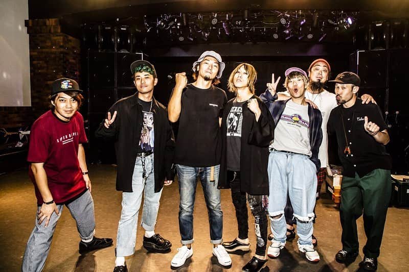 藤原広明さんのインスタグラム写真 - (藤原広明Instagram)「『都会のラクダ Tour 2019〜今すぐお届け！本格、ラクダチェリーパイ！〜』 金沢EIGHT HALL  w）Hawaiian6  ハワイアン、そして金沢のあなたにびっくらぶっ！！🦍🦍🦍🦍 photo by @cazrowAoki」9月5日 22時59分 - hiroaki_drums_superbeaver