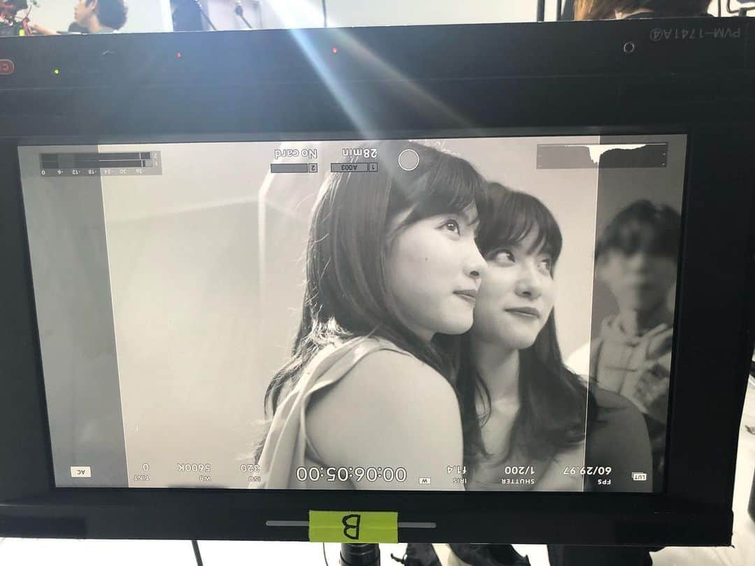 谷口めぐさんのインスタグラム写真 - (谷口めぐInstagram)「#akb48全国ツアー2019  のモニターに使われてた映像のオフショット📸 これは撮影が始まる前の私。 どこ見て何にニヤニヤしているんだろうか… #offshot #📸」9月5日 23時12分 - o_megu1112