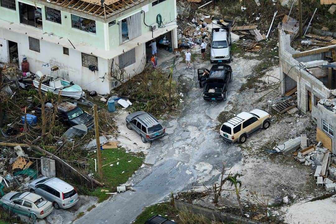 AFP通信さんのインスタグラム写真 - (AFP通信Instagram)「AFP Photo - Aerial views of damage from Hurricane Dorian on September 5, 2019, in Marsh Harbour, Great Abaco Island in the Bahamas. . Hurricane Dorian lashed the Carolinas with driving rain and fierce winds as it neared the US east coast Thursday after devastating the Bahamas and killing at least 20 people. . #Hurricane #Dorian #HurricaneDorian #Bahamas #MarshHarbour #GreatAbaco」9月5日 23時48分 - afpphoto