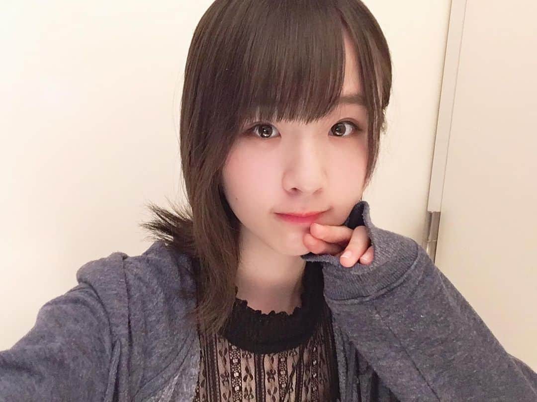 南端まいなのインスタグラム：「日に日に髪が焼けて茶色くなってく🤔 この夏特に日に当たってる時間長かったなあ。」