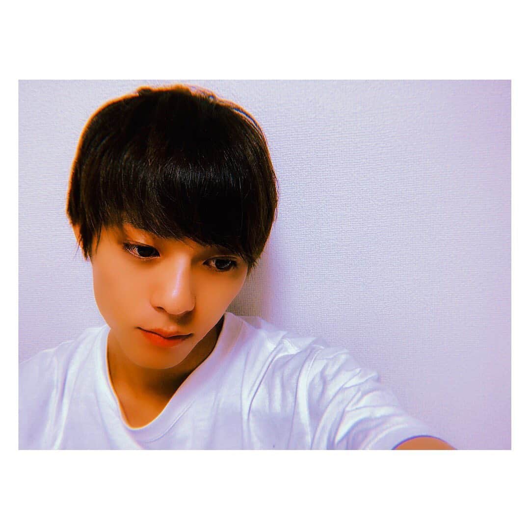 永田崇人さんのインスタグラム写真 - (永田崇人Instagram)「あ、髪切りましてん。  皆もよかったら行ってみてねー😁」9月6日 0時01分 - takato0827