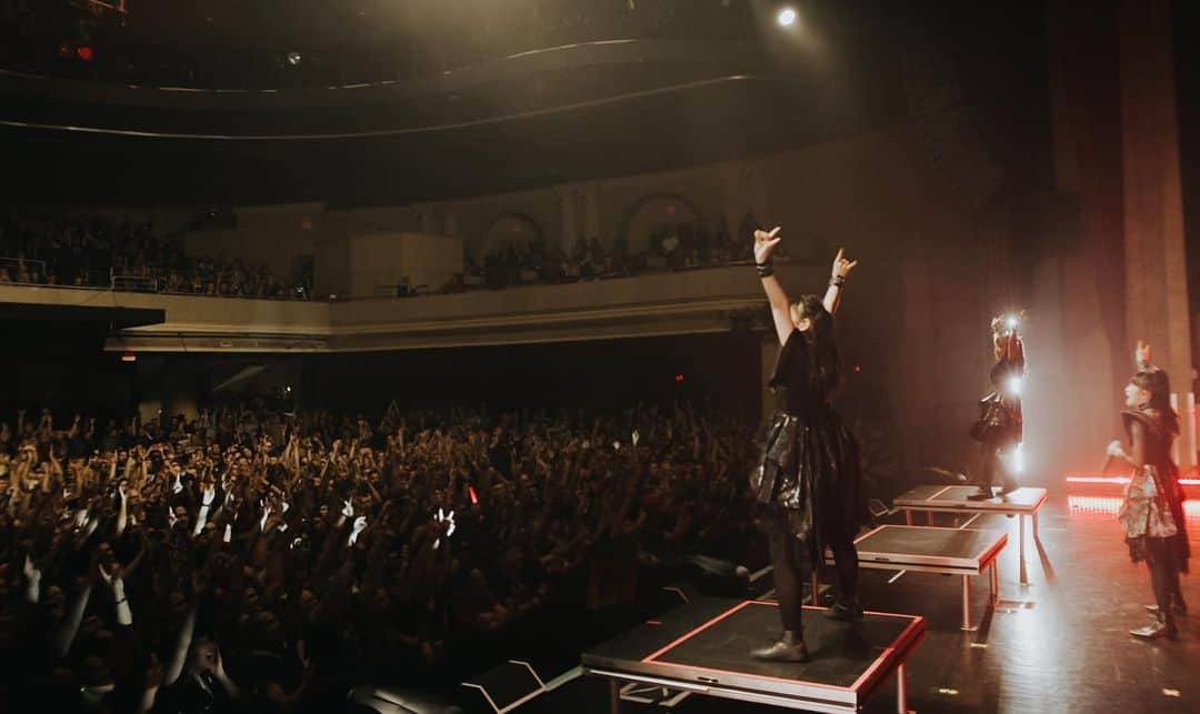 BABYMETALさんのインスタグラム写真 - (BABYMETALInstagram)「Thank you, Orlando, for a great first night of the METAL GALAXY WORLD TOUR.  Next stop: Atlanta. See you Friday!  http://babymetal.wun.io  #BABYMETAL #METALGALAXY #Orlando #Florida」9月6日 0時13分 - babymetal_official