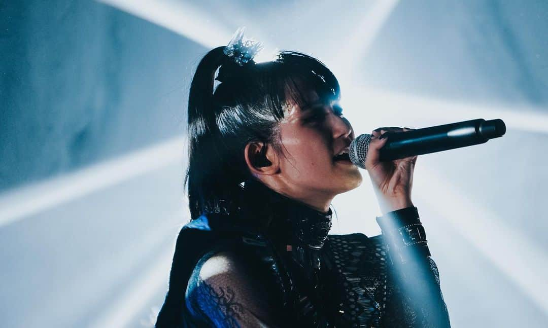 BABYMETALさんのインスタグラム写真 - (BABYMETALInstagram)「Thank you, Orlando, for a great first night of the METAL GALAXY WORLD TOUR.  Next stop: Atlanta. See you Friday!  http://babymetal.wun.io  #BABYMETAL #METALGALAXY #Orlando #Florida」9月6日 0時13分 - babymetal_official