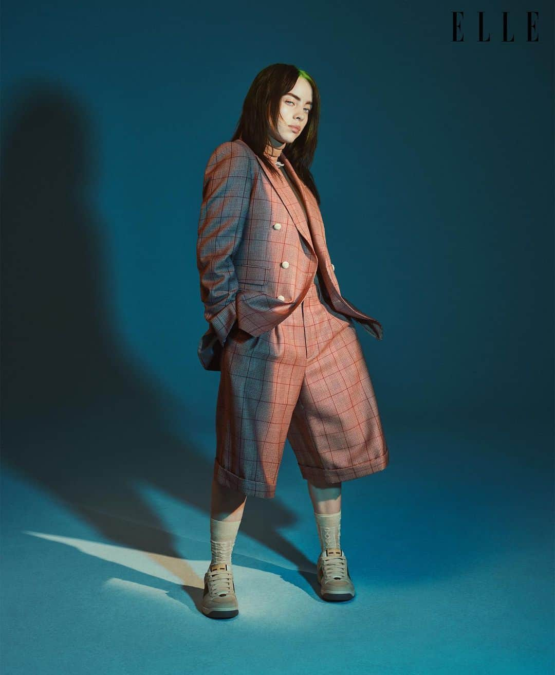 ELLE Magazineさんのインスタグラム写真 - (ELLE MagazineInstagram)「@billieeilish on her style: “The point is not: Hey, let’s go slut-shame all these girls for not dressing like Billie Eilish. It makes me mad. I have to wear a big shirt for you not to feel uncomfortable about my boobs!” Link in bio for the full #ELLEWIM cover story. ⁣ ⁣ ELLE October 2019:⁣ Editor-in-chief: @ninagarcia⁣ Cover star: @billieeilish⁣ Written by: @evebarlow⁣ Photographer: @yvanfabing⁣ Stylist: @annatrevelyan⁣ Wearing: @louisvuitton, @chromehearts, @iblamejordan, @gucci, @cartier⁣ Hair: @tammyyi⁣ Makeup: @robrumseymua⁣ Manicure: @jolene.b.nails⁣ Set Design: Bryan Porter at Owl & the Elephant @daysofourslides」9月6日 0時48分 - elleusa