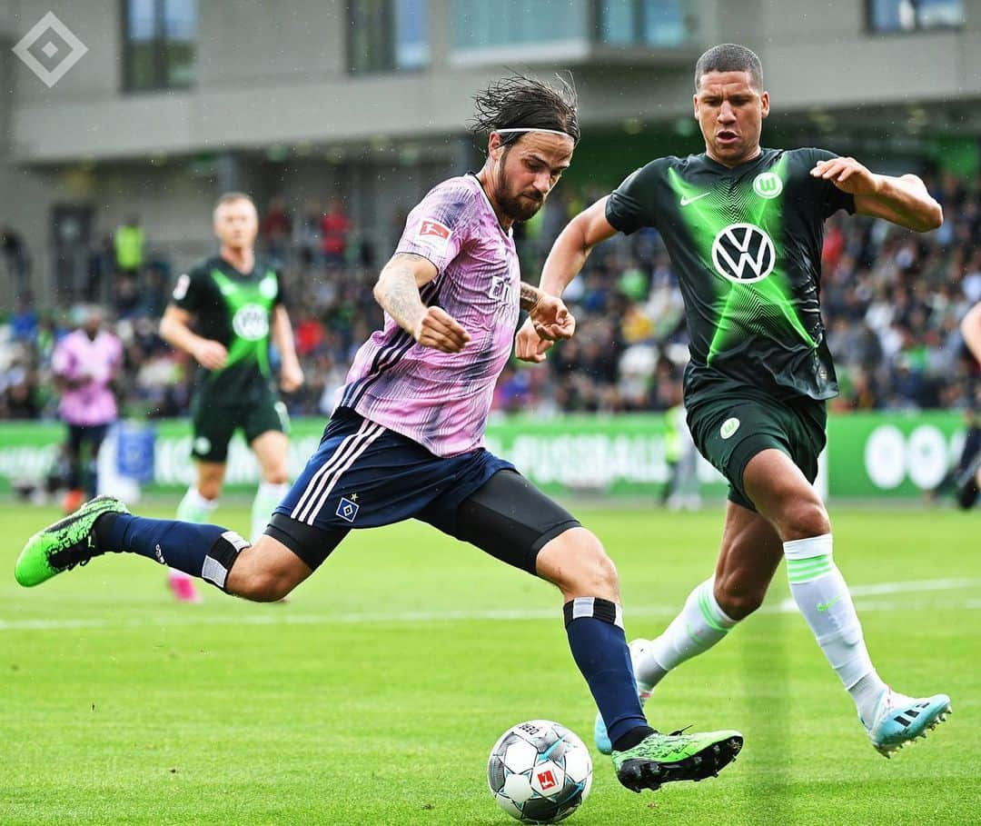 ハンブルガーSVさんのインスタグラム写真 - (ハンブルガーSVInstagram)「Abpfiff! Am Ende steht es 1️⃣:1️⃣ im Testspiel gegen den @vfl.wolfsburg. Martin #Harnik erzielte in der 89. Minute sein erstes HSV-Tor nach einem Eckball. Unsere Jungs haben bis zum Ende um den Ausgleich gekämpft und sich verdient belohnt 👍  #nurderHSV #WOBHSV #Testspiel ____ 📸 @witters_sportfotografie」9月6日 0時53分 - hsv