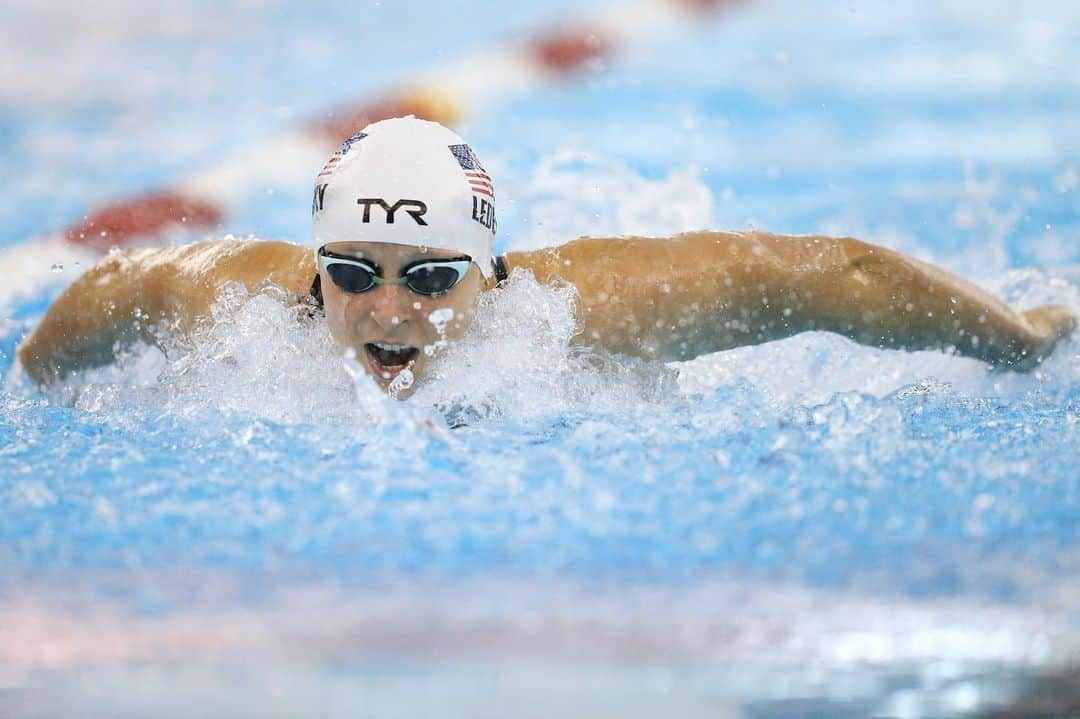 ケイティ・レデッキーさんのインスタグラム写真 - (ケイティ・レデッキーInstagram)「1 month until @iswimleague kicks off in Indy! Who’s hyped?! 🔱 @dctridentisl 📸: #GettySport」9月6日 1時53分 - katieledecky