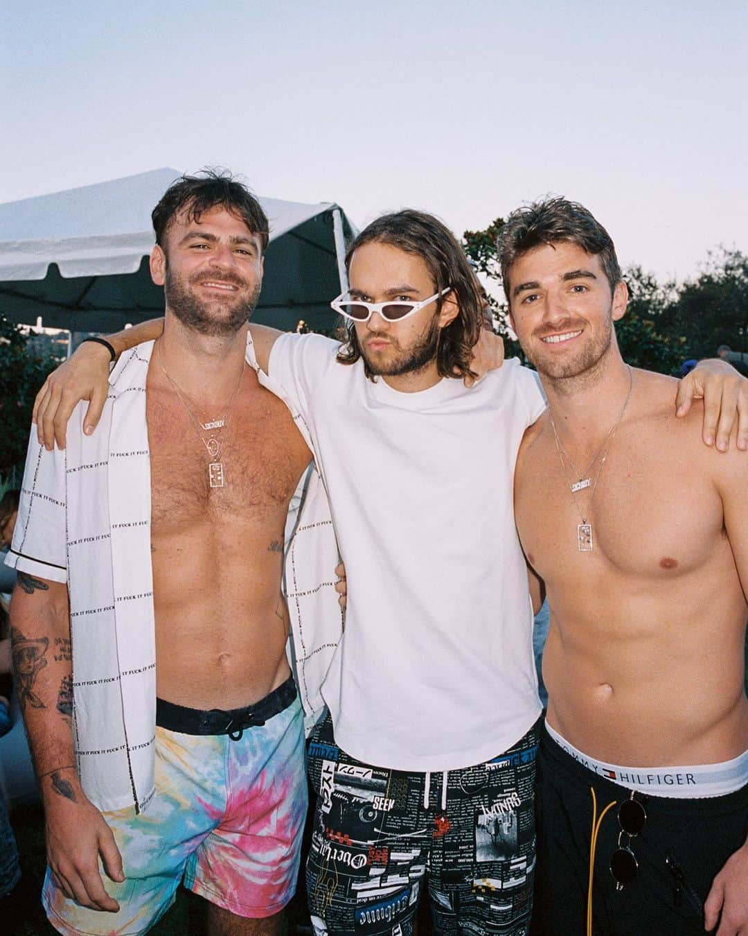 Bryant Eslavaさんのインスタグラム写真 - (Bryant EslavaInstagram)「and more photos from the @thechainsmokers party 🎞 • swipe 👈 to see 10 photos •」9月6日 2時06分 - bryant