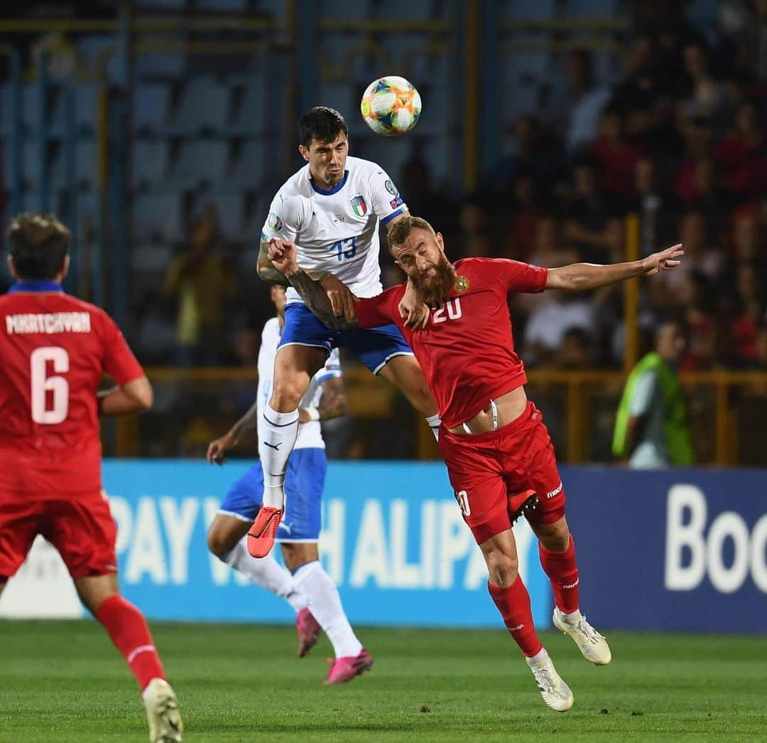 アレッシオ・ロマニョーリのインスタグラム：「#ArmeniaItalia 🇮🇹 #Nazionale @azzurri @euro2020 🇪🇺」
