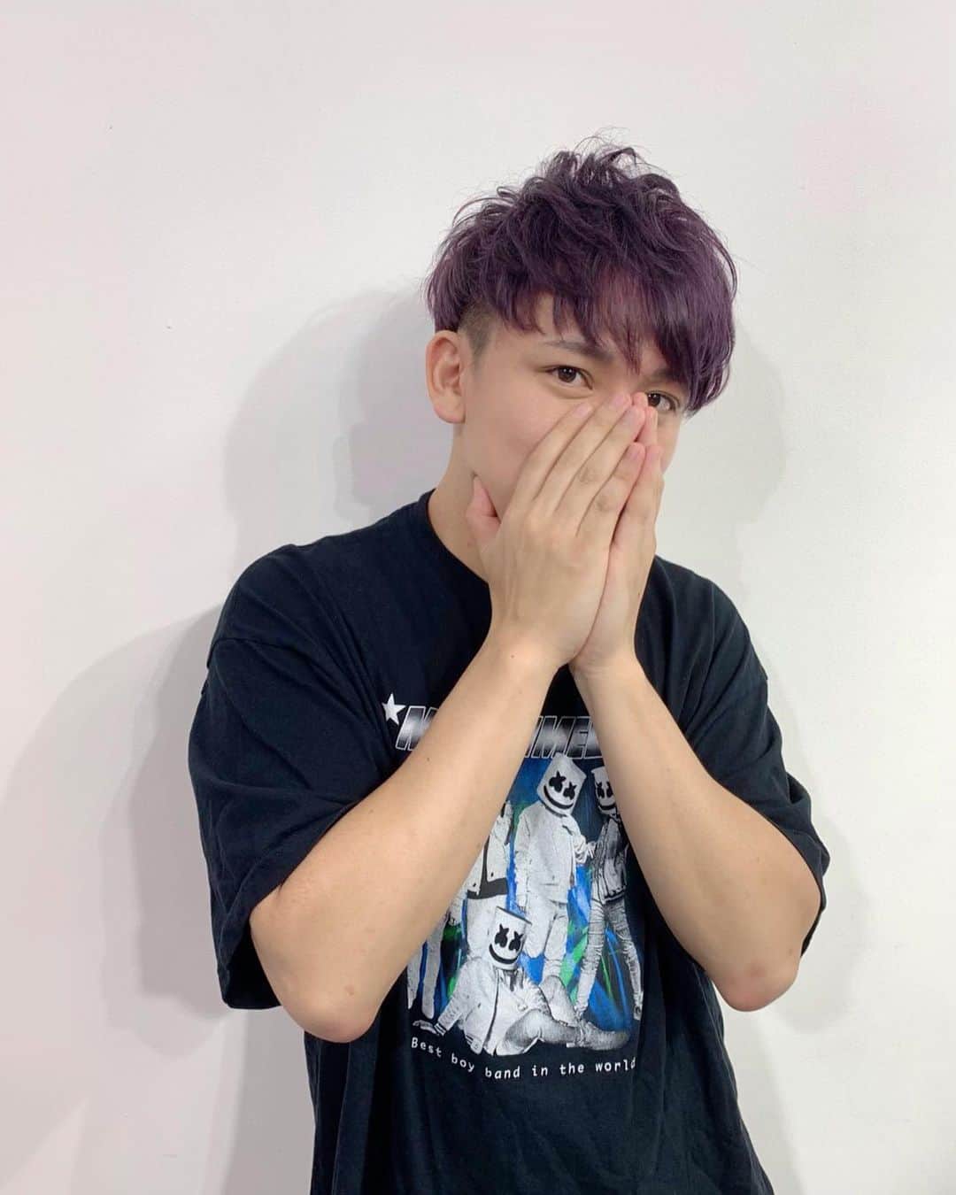 カブキンのインスタグラム：「担当(神)が全国飛び回っててアポ取れなかったので @issey_ohara さんにカラーしてもらた。  @atsutoshi00  @graduate_dog」