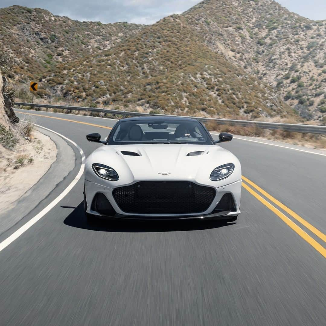 アストンマーチンさんのインスタグラム写真 - (アストンマーチンInstagram)「A VIP trip to the last race of the 2019 season in Abu Dhabi and a brand new Aston Martin DBS Superleggera could both be yours. We’re partnering with our friends at Omaze on an exceptional prize package for a great charity.  Donations benefit Wings for Life—enter with the bio link or go to omaze.com/WinAnAstonMartin  #onlyatomaze #DBS  Terms and conditions apply.」9月6日 16時00分 - astonmartin