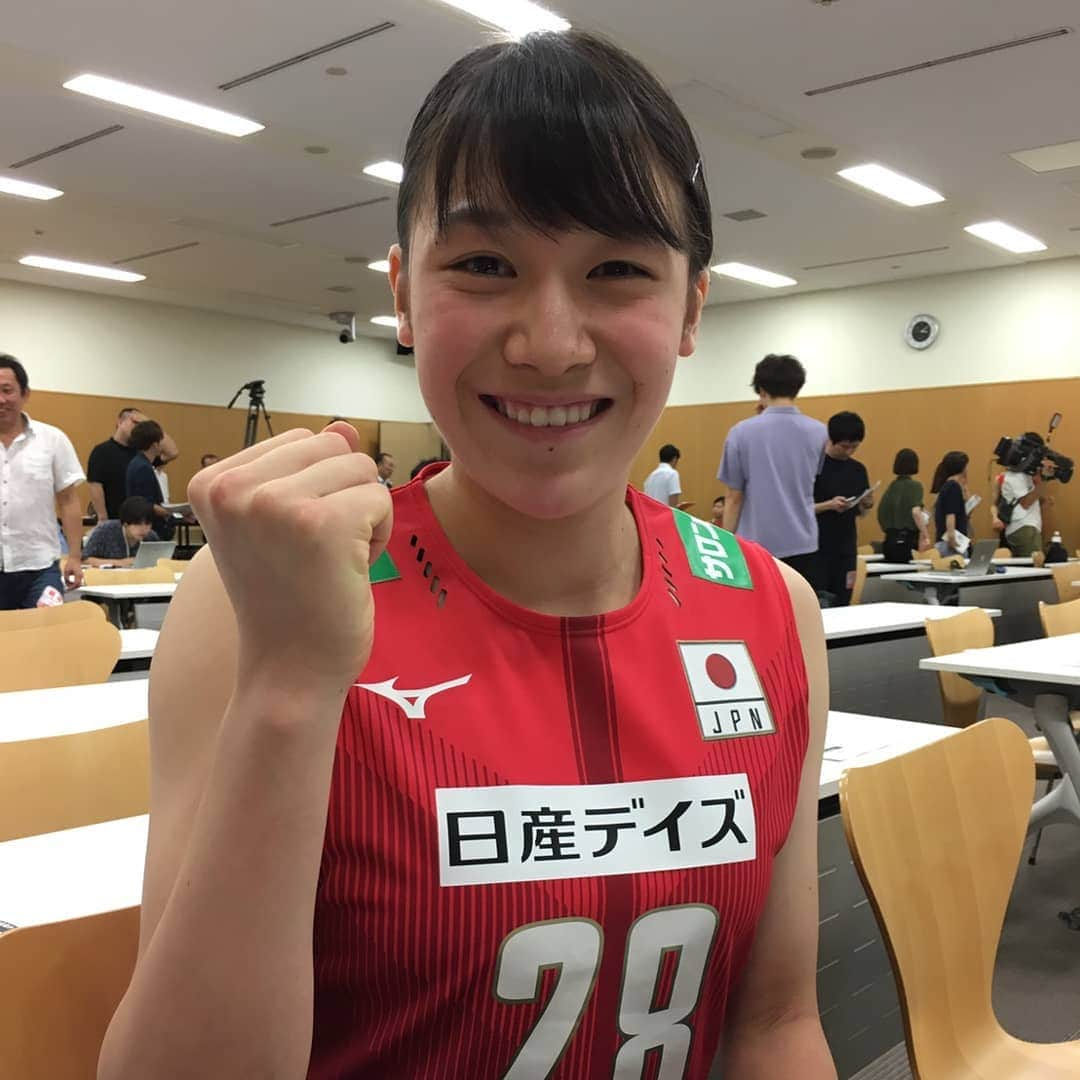 TBSバレブーさんのインスタグラム写真 - (TBSバレブーInstagram)「W杯に向け日本代表🇯🇵15名が発表されました‼️ . 先日行われたアジア選手権&U20世界選手権で金メダル🥇&MVPを獲得した石川真佑選手がメンバー入り‼️ . . 「チーム全員でひとつになって、W杯で結果を残したい」と意気込みました✨  #石川真佑  #石川祐希  #兄妹でW杯メダルへ」9月6日 16時02分 - tbs.volleyboo