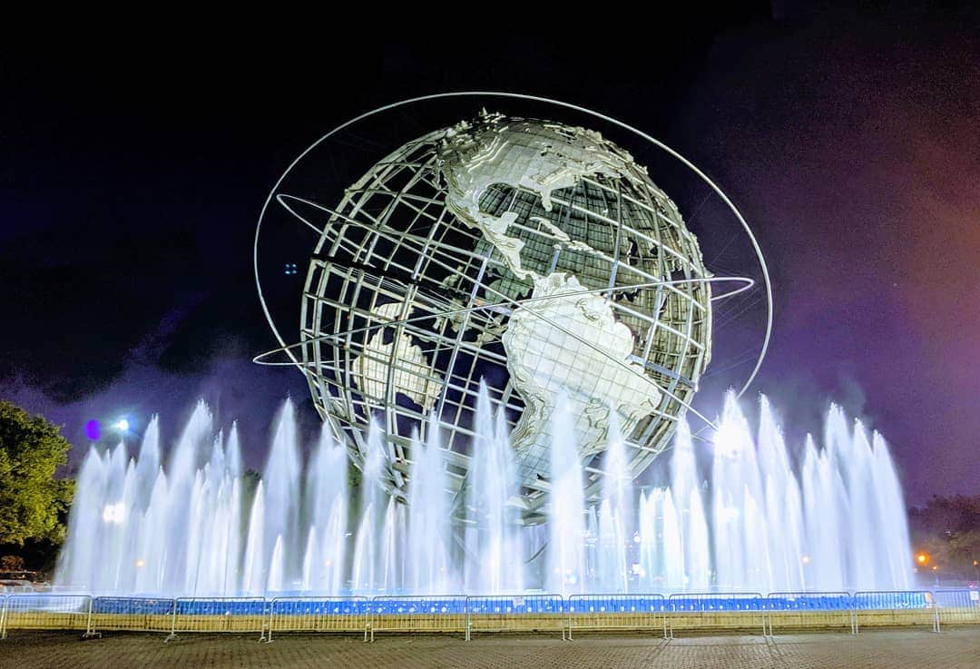 マヌ・ジノビリのインスタグラム：「🇺🇲Pic of the Unisphere before watching some great tennis. 🇦🇷 Infaltable foto de la Unisphere antes del partido Nadal vs Schwartzman.」