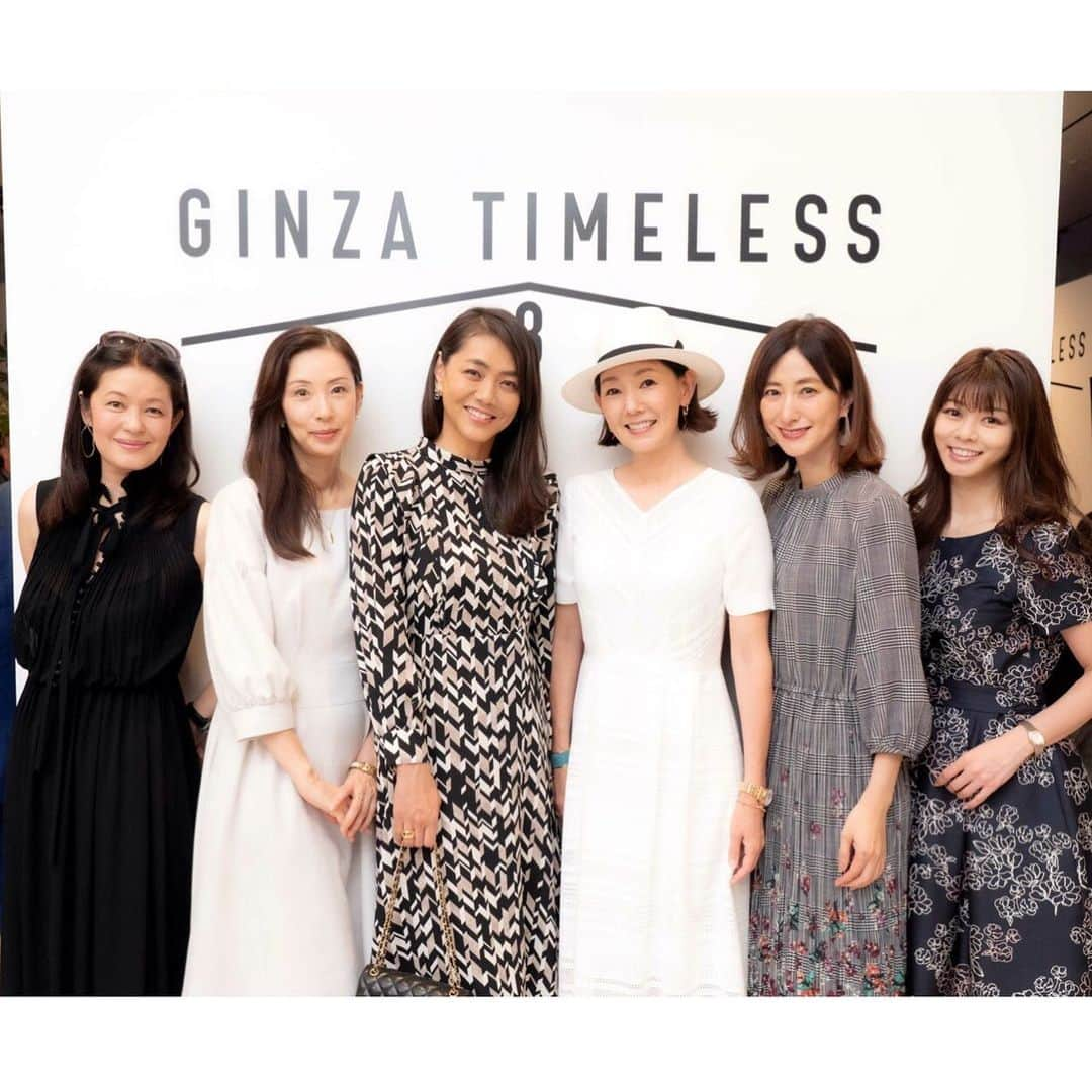 えれなさんのインスタグラム写真 - (えれなInstagram)「GINZA TIMELESS8 OPENING RECEPTIONへ✨  @ginzatimeless8  onepiece…  @tobechic_official  #tobechic  B1〜8階までお買い物が楽しめ、疲れたら9階のLoungeで休憩ができる素敵なビル🤗  気になっていたapolisのBAGを見ていたら…🧐 その場で好きな文字をいれてくれるとの事✨  早速、オーダーして作ってもらいました🤗  色々悩んでたけど、犬達の名前をいれました😘  @apolisjapan  楽しかったー❤️ #ginzatimeless8  #sanyoshokai #newopen #アポリス #apolis #えれな」9月6日 9時13分 - elena1982312