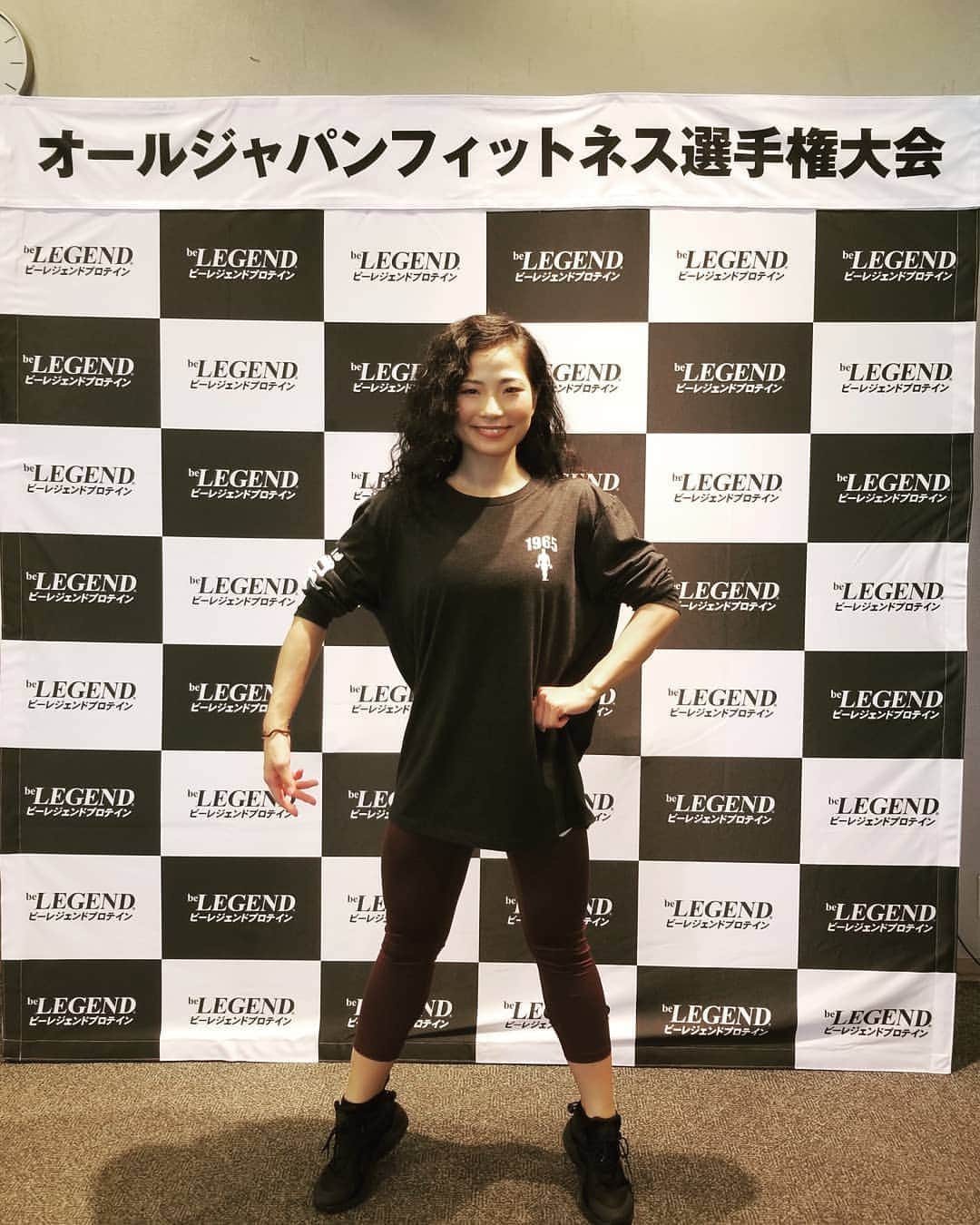 永吉令奈のインスタグラム：「この前、初めてJBBFの大会観れました✨ しかもオールジャパン😆🔥 ２日間楽しかった～🌟 JBBFの選手の皆さんかっこよかったです😆  見よう見まねのフロントポーズ🤣  #オールジャパン #JBBF」