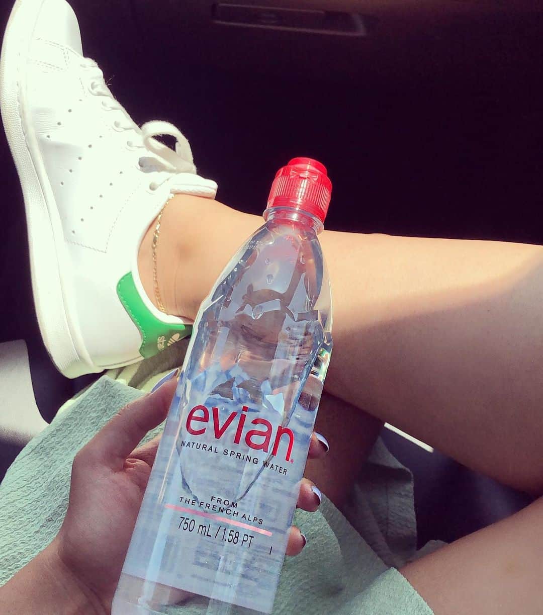 evianさんのインスタグラム写真 - (evianInstagram)「Trying to keep cool during the last few matches @usopen 🎾」9月6日 11時01分 - evianwater