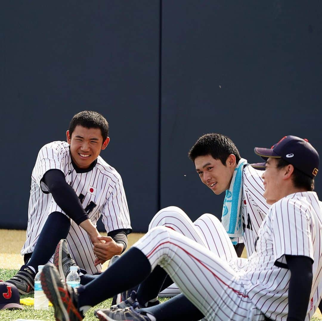 侍ジャパンさんのインスタグラム写真 - (侍ジャパンInstagram)「⠀ 第29回 WBSC U-18ベースボールワールドカップ スーパーラウンド 第1戦 日本 5 - 1 カナダ  先発・奥川恭伸が7回18奪三振と圧巻の投球‼️ スーパーラウンド初戦を白星スタート🤗✨ ⠀ #侍ジャパン #U18代表 #ワールドカップ #U18WorldCup #奥川恭伸 #星稜 #山瀬慎之助 #星稜 #水上桂 #明石商 #石川昂弥 #東邦 #飯塚脩人 #習志野」9月6日 11時01分 - samuraijapan_official