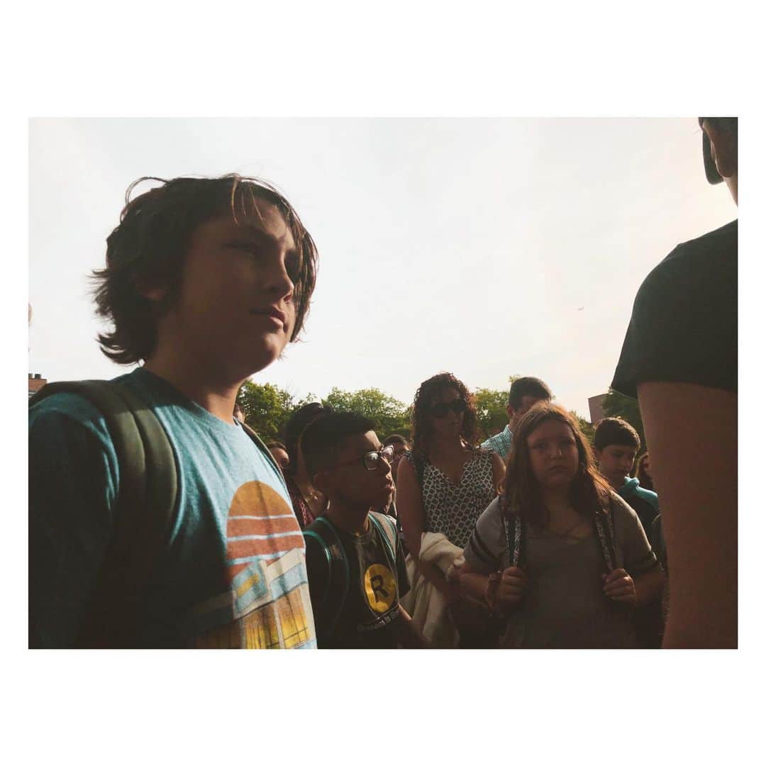 リード・モラノのインスタグラム：「welcome to the 6th grade, mofo. #middleschool」