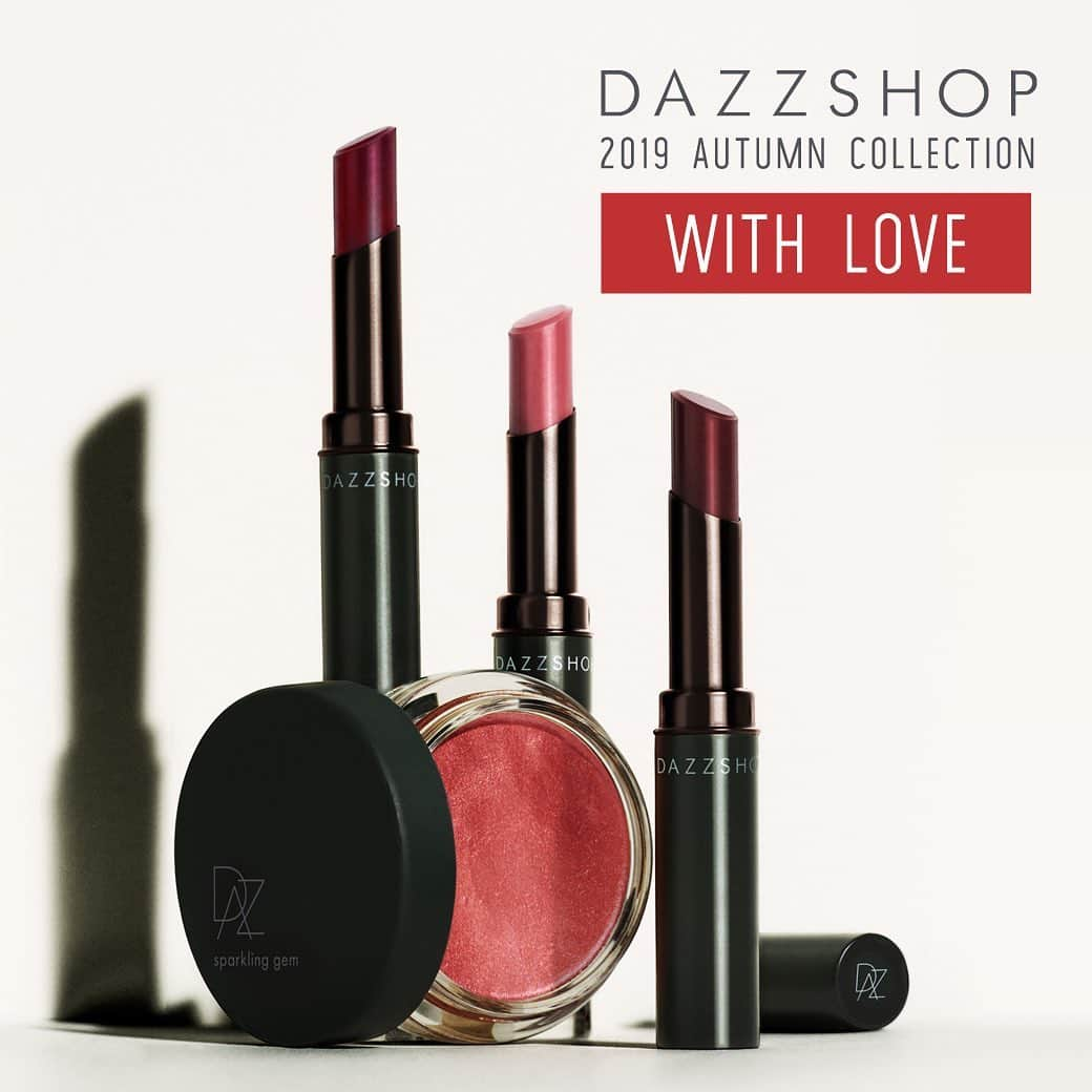 dazzshop officialさんのインスタグラム写真 - (dazzshop officialInstagram)「2019 AUTUMN COLLECTION 予約販売開始のお知らせ . “Moodful Balmy,Silky Matte” . とろけてなめらか、シルキーに密着。くちびる悦ぶ新感覚の”湿感マット”誕生。 . 本日9/6(金)より、DAZZSHOP 全店（新宿/札幌/横浜/梅田/名古屋）にて、9月13日(金)発売 2019 AUTUMN COLLECTIONの予約を開始いたします。公式オンラインは、AM12:00より予約開始いたします。 . ※@ cosme store/cosme market/アミューズボーテ/フルーツギャザリングでは基本的にはご予約を承っておりません。店頭にお問い合わせくださいませ。 . また、2019 AUTUMN COLLECTIONを含む5,400円（税込）以上お買い上げのお客様には、DAZZSHOPオリジナルノベルティをプレゼント。（数に限りがございます）この機会に是非ご利用くださいませ。 . ———————————————————— 【新商品】AWAKING SILKY ROUGE アウェイキングシルキールージュ ¥3,000（税抜） . ■SOMETHING NEW 01 前向きなエネルギーのあるカシスレッド。 ■NOSTALGIC DOOR 02 懐かしい記憶のようなアンティークレッド。 ■I L ME 03 そのままの自分を愛するネイキッドレッド。 ———————————————————— 【新色追加】SPARKLING GEM スパークリングジェム ¥2,500（税抜） . ■TWIN SOUL 18 大粒ピンクパールがアクセントのアンティークローズ。 ———————————————————— . . #DAZZSHOP #ルミネエスト新宿 #大丸札幌 #そごう横浜 #阪急うめだ本店 #阪急百貨店 #阪急三番街 #松坂屋名古屋 #eyemakeup #makeup #beauty #cosme #ビューティー #メイク #アイメイク #コスメ #lip #リップ #eyeshadow #アイシャドウ #autumn」9月6日 12時01分 - dazzshop_official