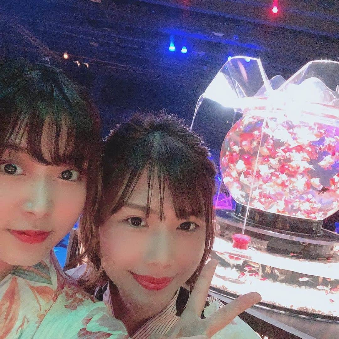 武田るいさんのインスタグラム写真 - (武田るいInstagram)「じゅりはん❤︎ きゃわきゃわ🥺❤︎ #あーとあくありうむ🐠 #アートアクアリウム2019 #金魚 #芸術鑑賞 #浴衣 #浴衣女子 #ootd #dailylook #fasion #bff #japanesegirl」9月6日 12時57分 - rui_1002