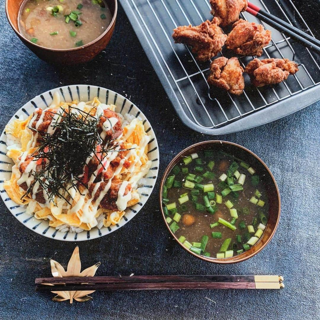 GENKINGの釜飯さんのインスタグラム写真 - (GENKINGの釜飯Instagram)「唐揚げとからマヨ丼 #genkingkitchen  #唐揚げ」9月6日 13時06分 - genkingkitchen