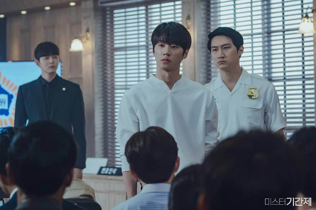 ジュンさんのインスタグラム写真 - (ジュンInstagram)「•190806 | OCN New Drama "Class of Lies" Ending EP.16 . I'm gonna miss u beom jin😭💙 . ×Follow @JunUKISS for more . | #jun #junyoung #leejunyoung #kevin #kevinwoo #kiseop #elikim  #shinsoohyun #hoon #ukiss #unb #iraniankissme #Kpop #kpopboys #maknae #Kdrama #classoflies #mrtemporary #준 #이준영 #유키스 #유앤비 #미스터기간제 #스웨그에이지 | @ukiss_jun97」9月6日 13時40分 - junukiss