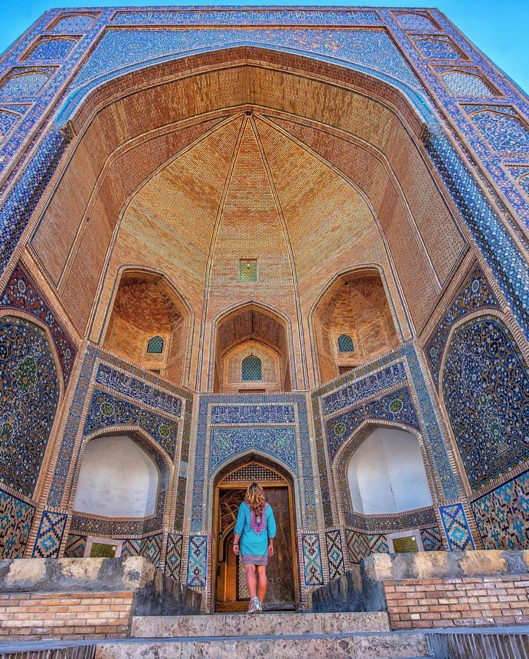 Wonderful Placesさんのインスタグラム写真 - (Wonderful PlacesInstagram)「Amazing architecture in Uzbekistan! Which one is your favorite?? ✨@worldinfluencerscongress✨ . Pics by @cbezerraphotos  #visituzbekistan #wicuzbekistan」9月6日 15時06分 - wonderful_places