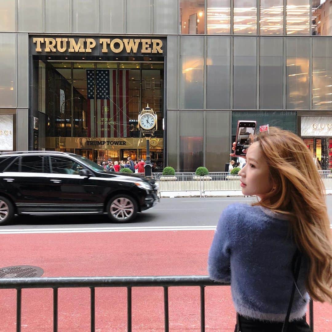 南りほのインスタグラム：「🤳🏻💜」