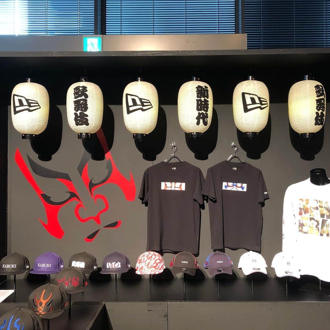 丸山ゴンザレスさんのインスタグラム写真 - (丸山ゴンザレスInstagram)「先日のことですが、大沢ケンジさんとNEW ERA 展示会にお邪魔してきました。 予想の斜め上いくコラボもすごいし、100年続いてるのもすごい！ #newera」9月6日 18時21分 - gonzales_maruyama