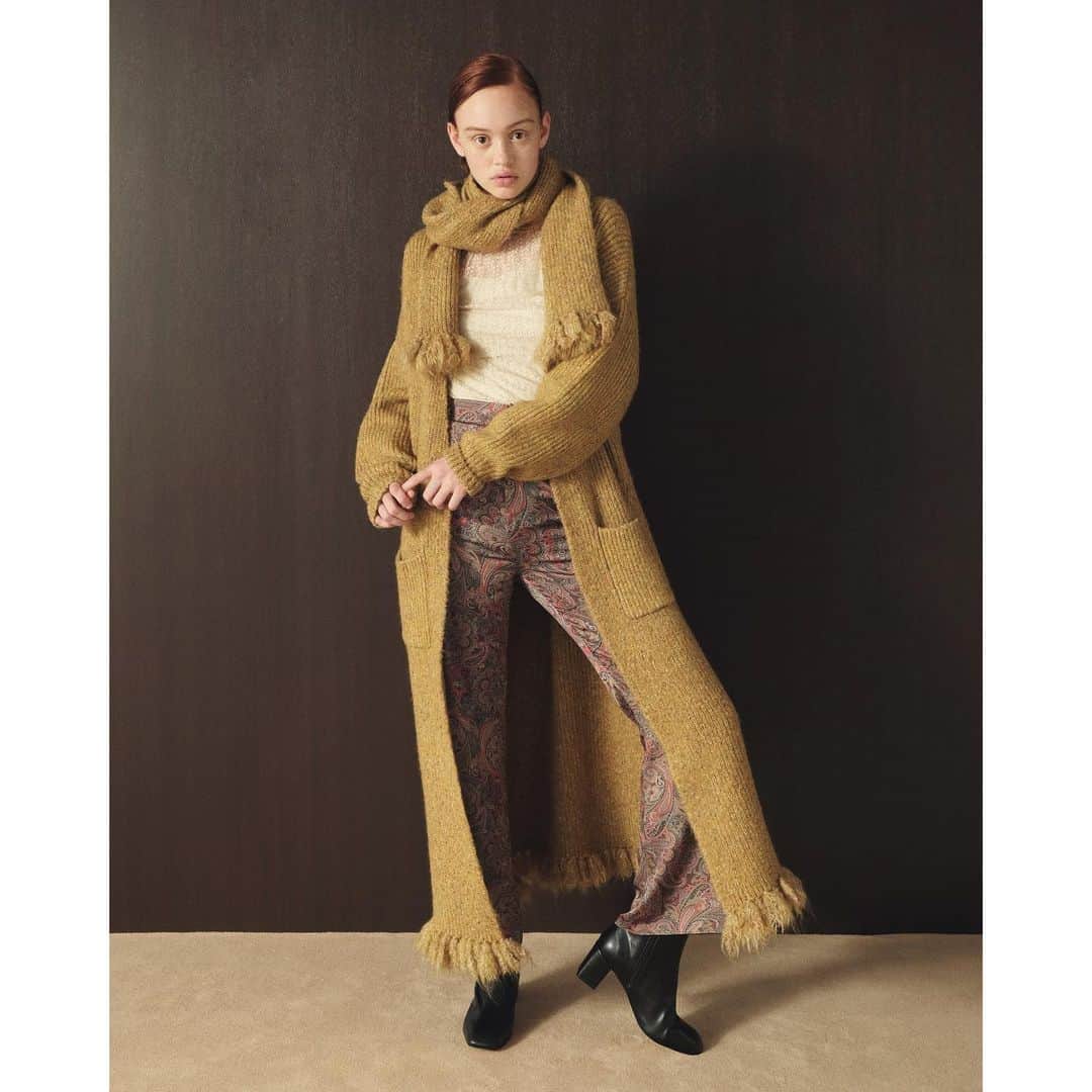 Lily Brownさんのインスタグラム写真 - (Lily BrownInstagram)「- knit gown set -﻿﻿﻿﻿﻿﻿﻿﻿﻿﻿﻿﻿﻿﻿ ﻿ ﻿ #lilybrown #リリーブラウン﻿﻿﻿ #autumn #autumncollection﻿﻿ ﻿﻿﻿﻿ #vintage #vintagefuture ﻿#レーストップス以外は店頭入荷中」9月6日 18時46分 - lily_brown_official