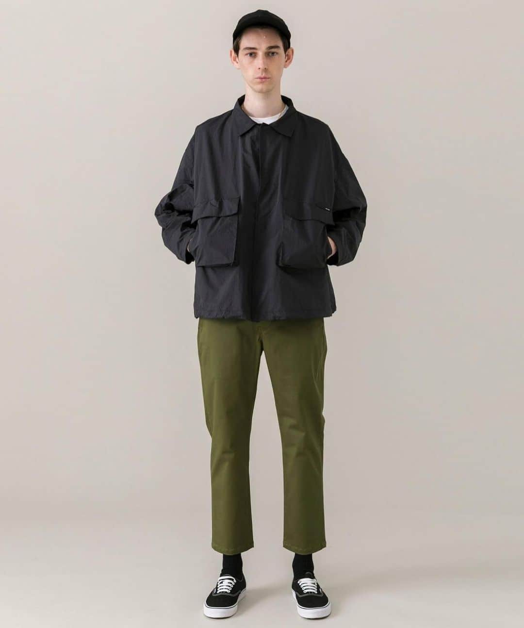 デラックスさんのインスタグラム写真 - (デラックスInstagram)「A/W19 WEEK 2 ・NEW STANDARD #deluxe #deluxe_jp #deluxe_19aw #CANTALOOP @deluxe_jp  http://www.deluxe.jp」9月6日 19時01分 - deluxe_jp