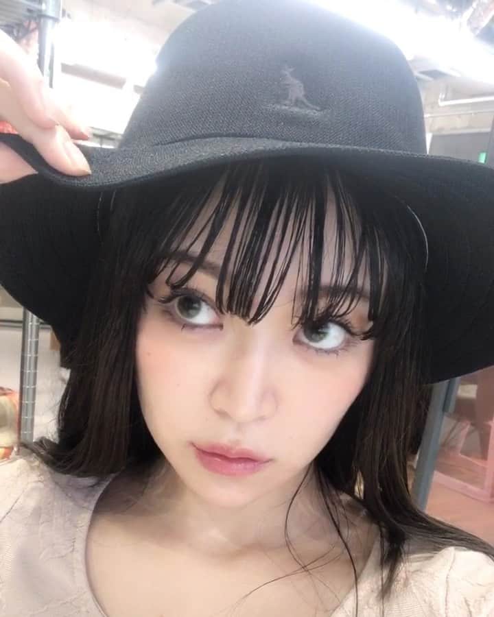 DJ mariennuのインスタグラム：「@kangol_headwear_japan 🦘❤️❤️❤️」