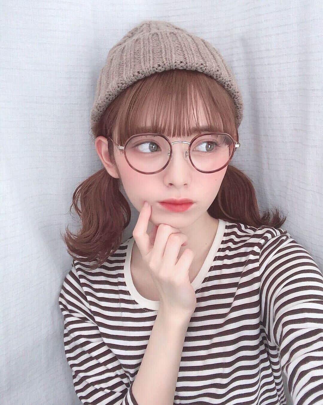 のインスタグラム：「今日何食べた？  わたしはコブサラダ。」