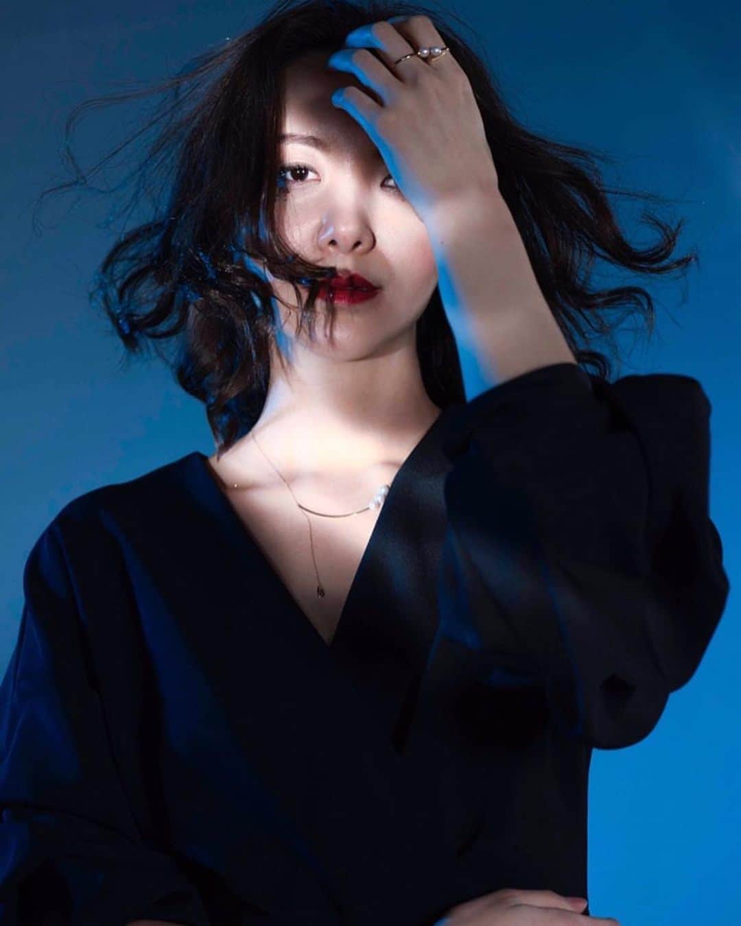 大出千尋のインスタグラム：「jewelry magazine shooting 💎 . #taiwan」